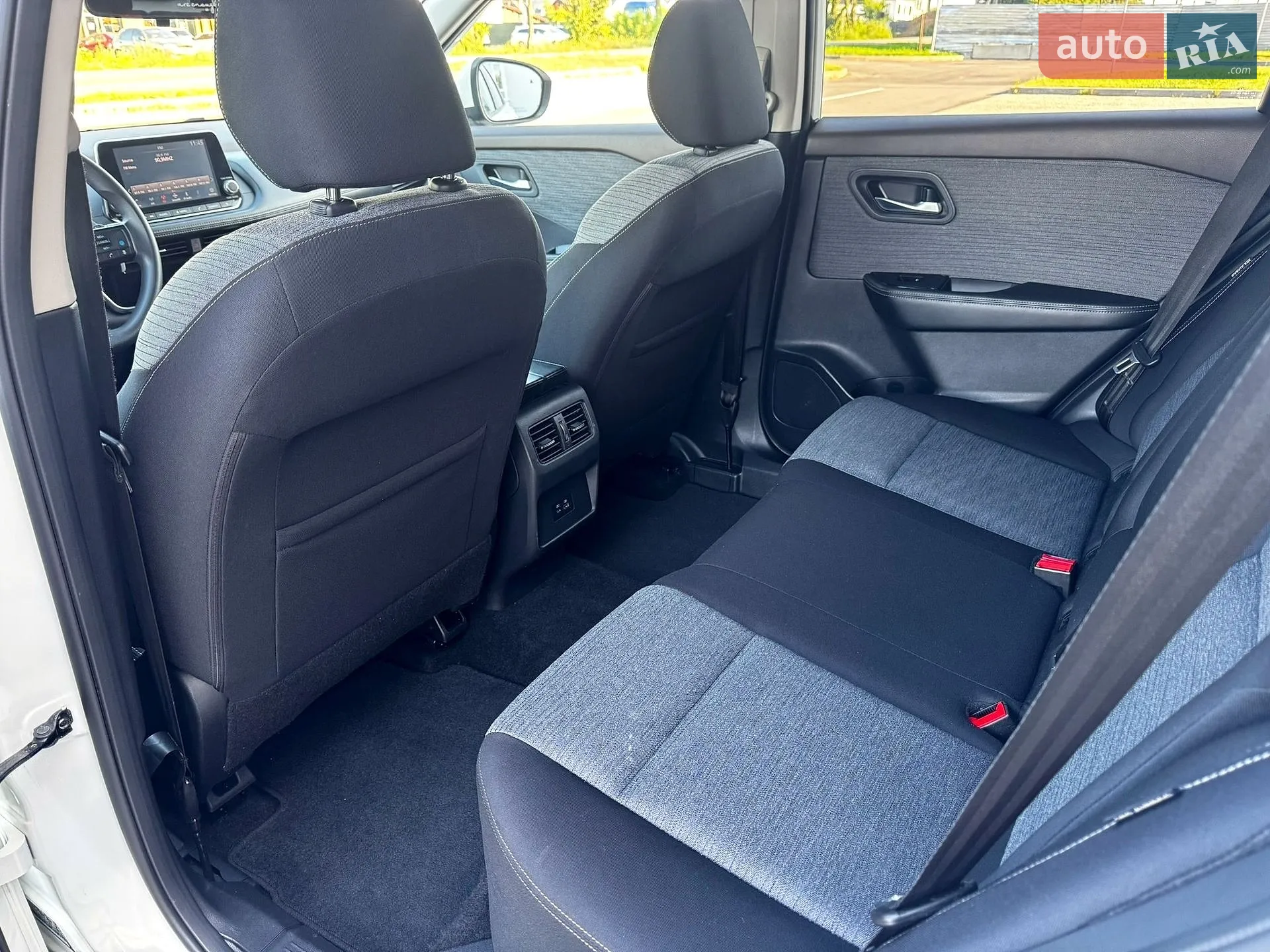 2020 Nissan Rogue - мініатюра 14