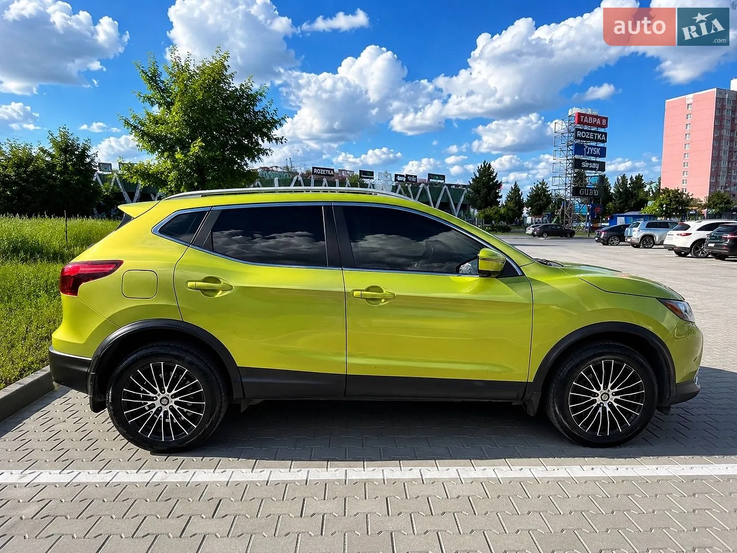 2017 Nissan Rogue - мініатюра 4