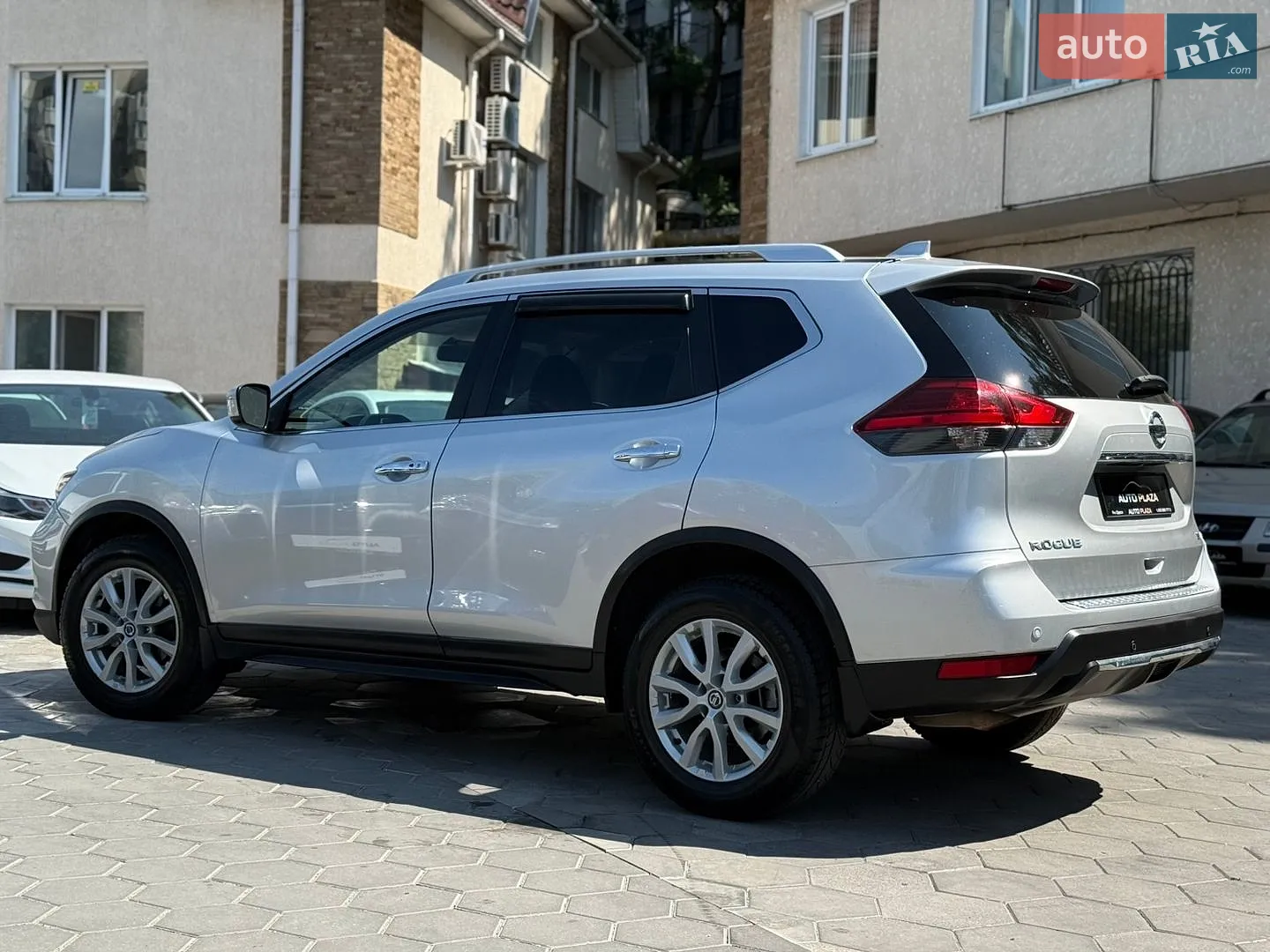 2018 Nissan Rogue - мініатюра 18