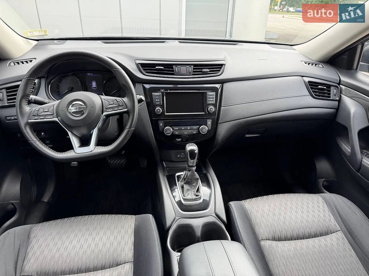 2018 Nissan Rogue - мініатюра 12
