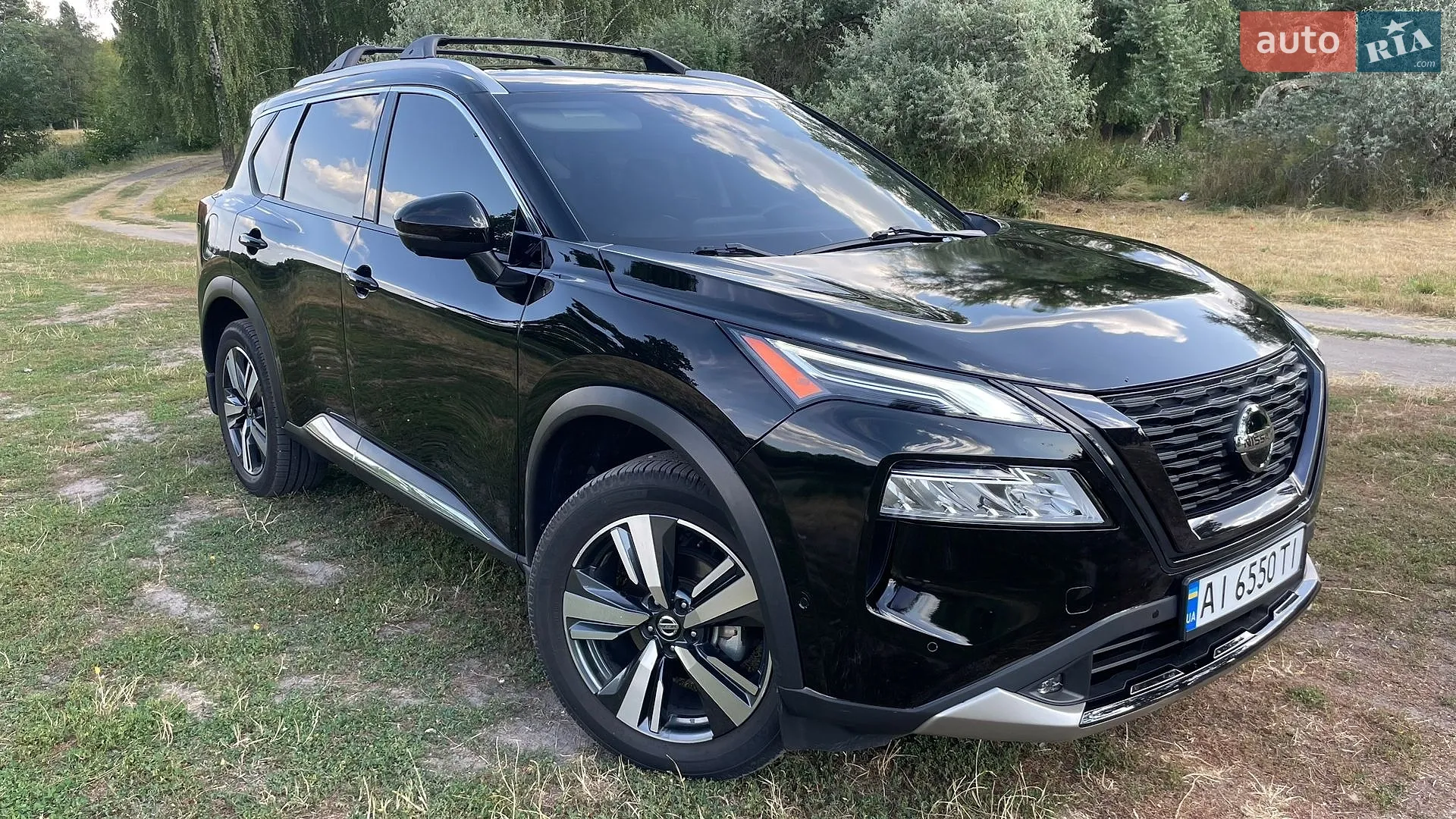 2021 Nissan Rogue - мініатюра 2