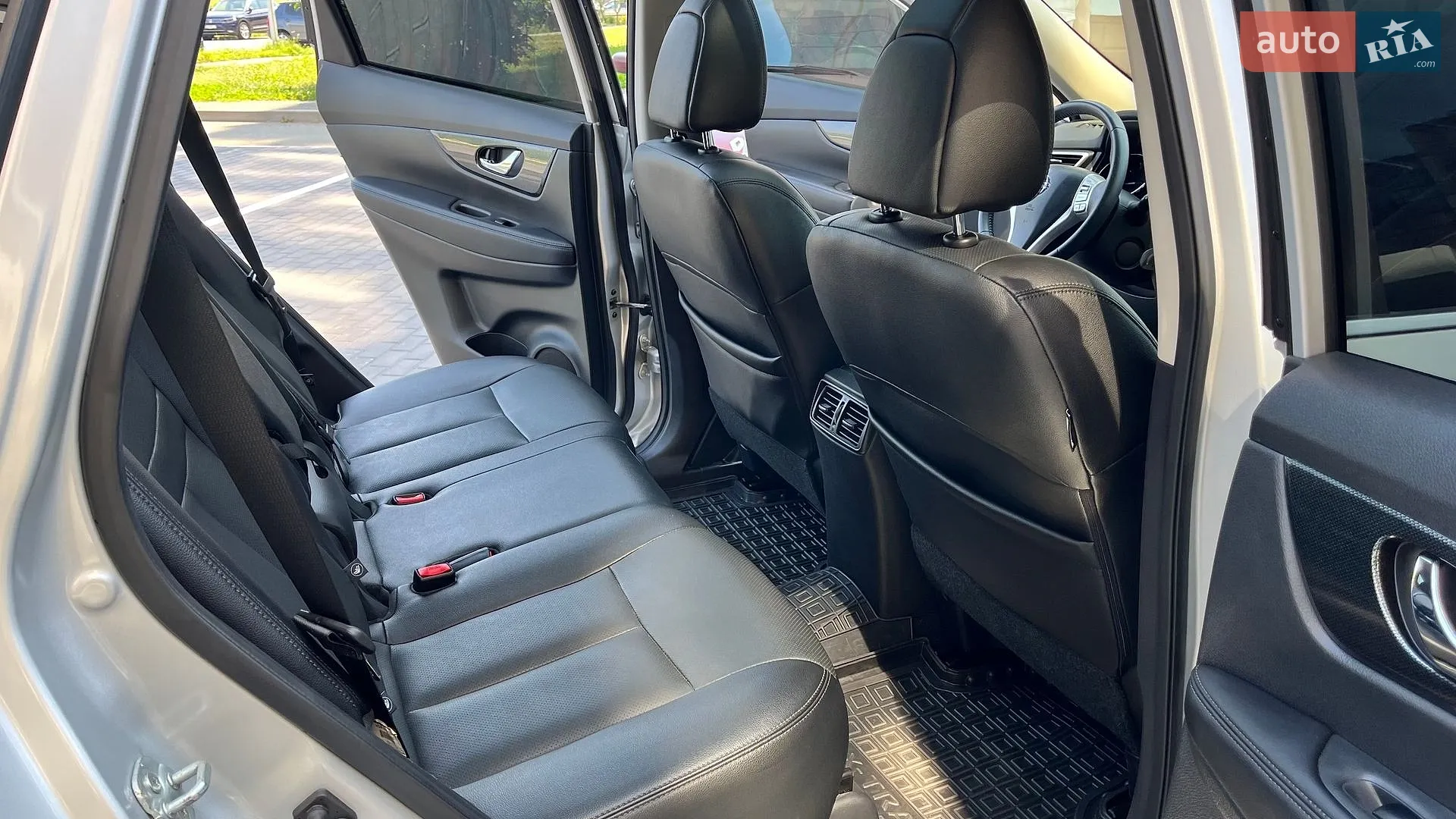 2016 Nissan Rogue - мініатюра 46