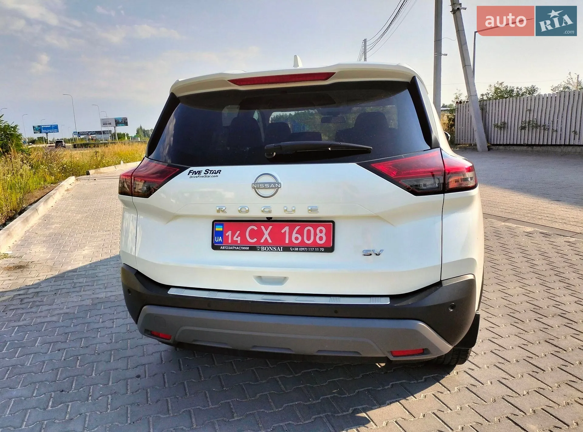 2022 Nissan Rogue - мініатюра 16