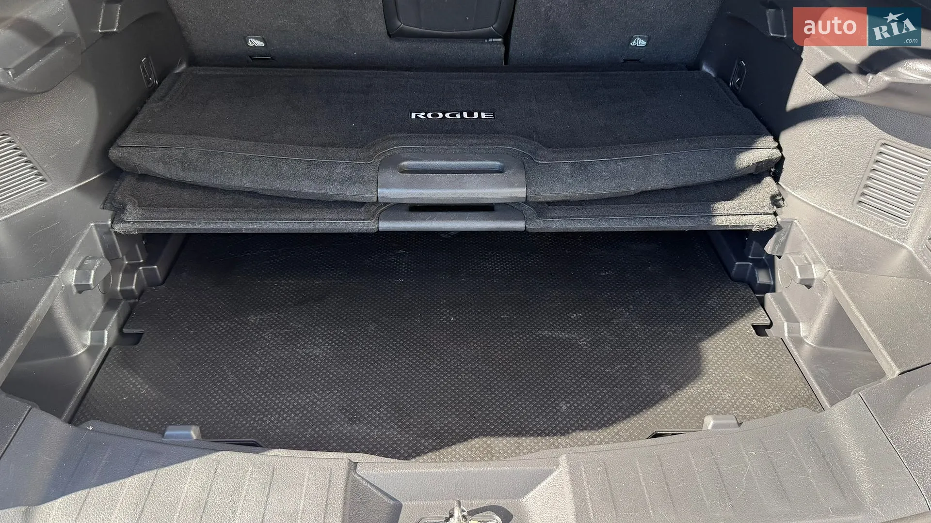 2016 Nissan Rogue - мініатюра 37