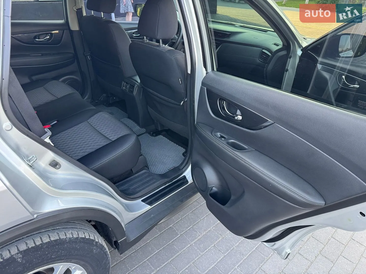 2016 Nissan Rogue - мініатюра 44
