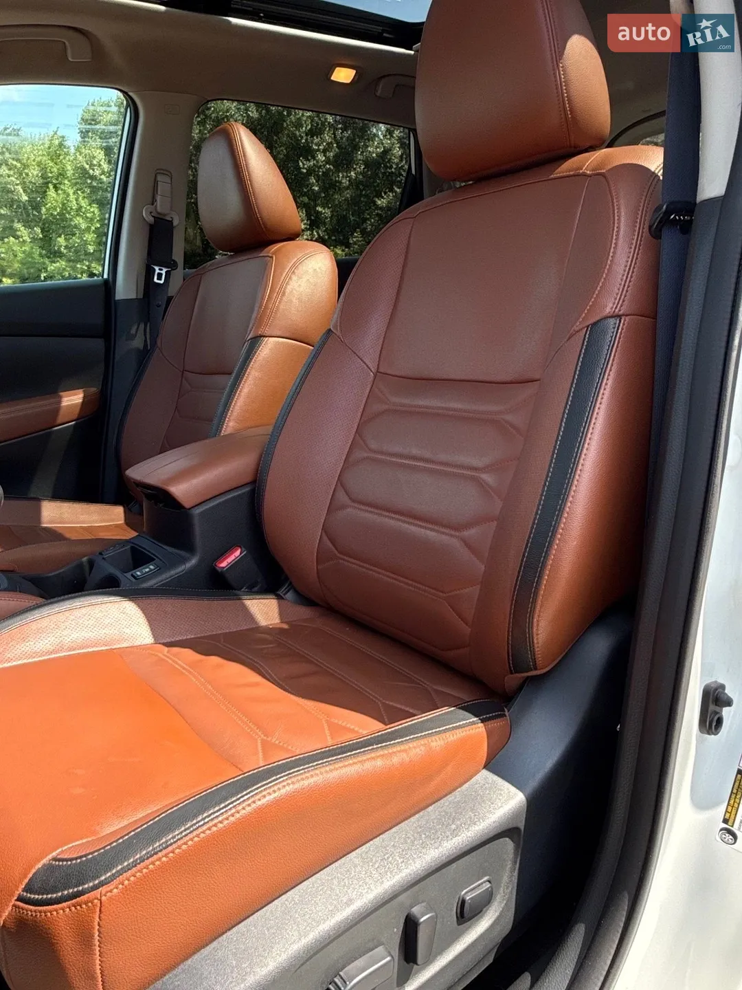2017 Nissan Rogue - мініатюра 9