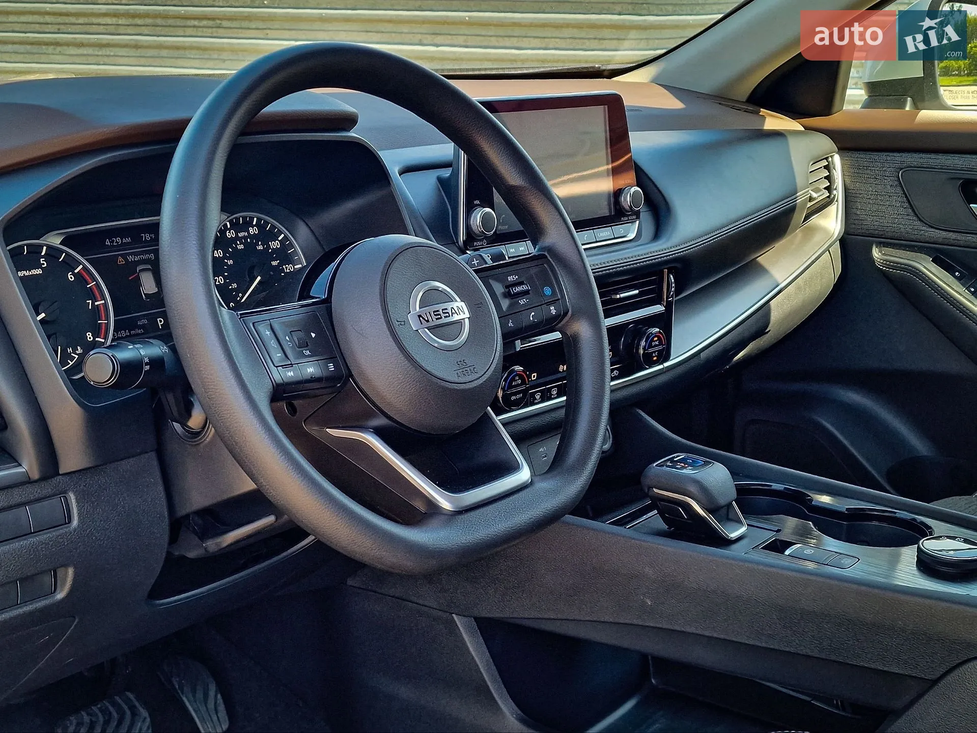 2021 Nissan Rogue - мініатюра 14
