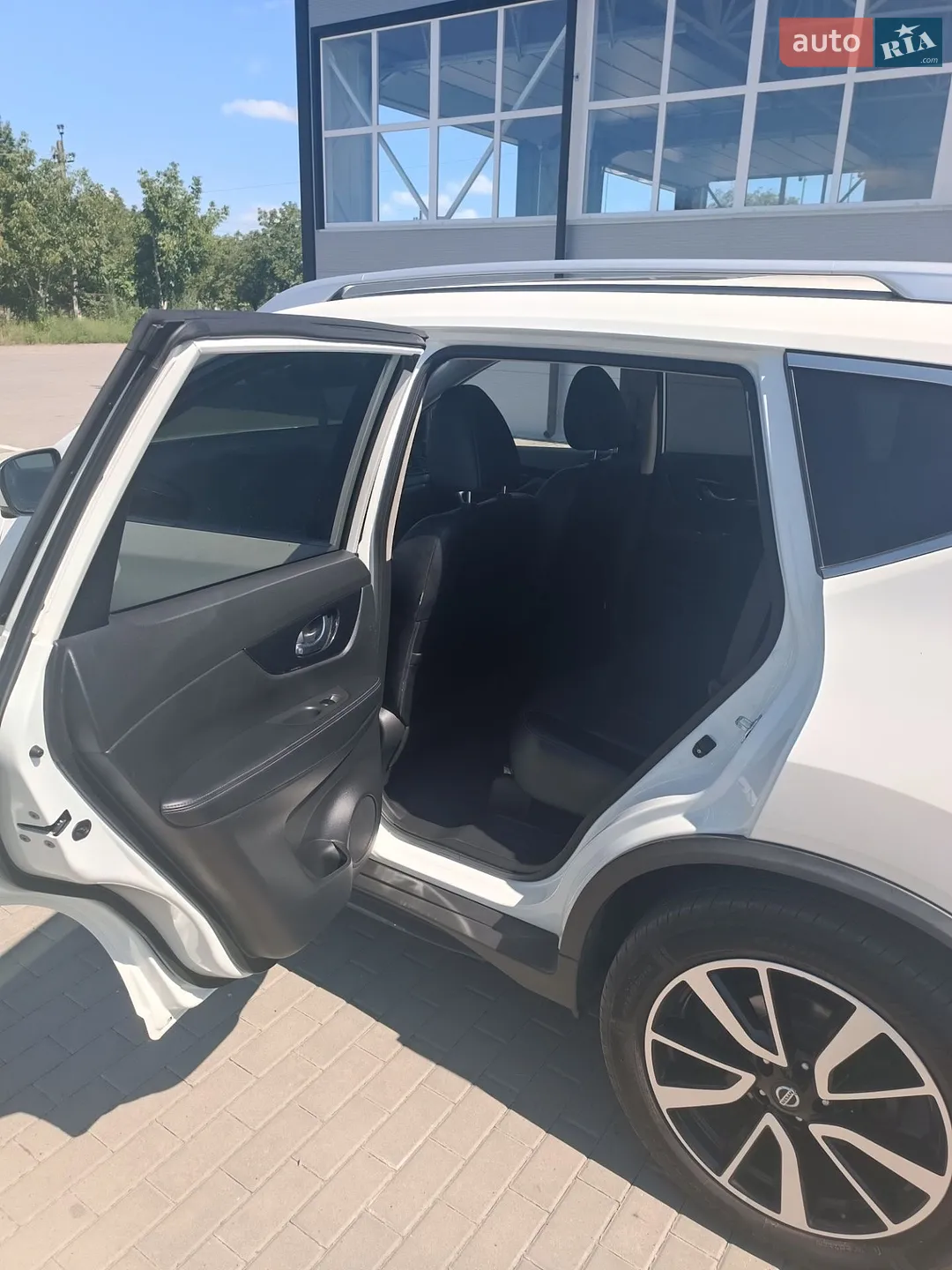 2018 Nissan Rogue - мініатюра 13