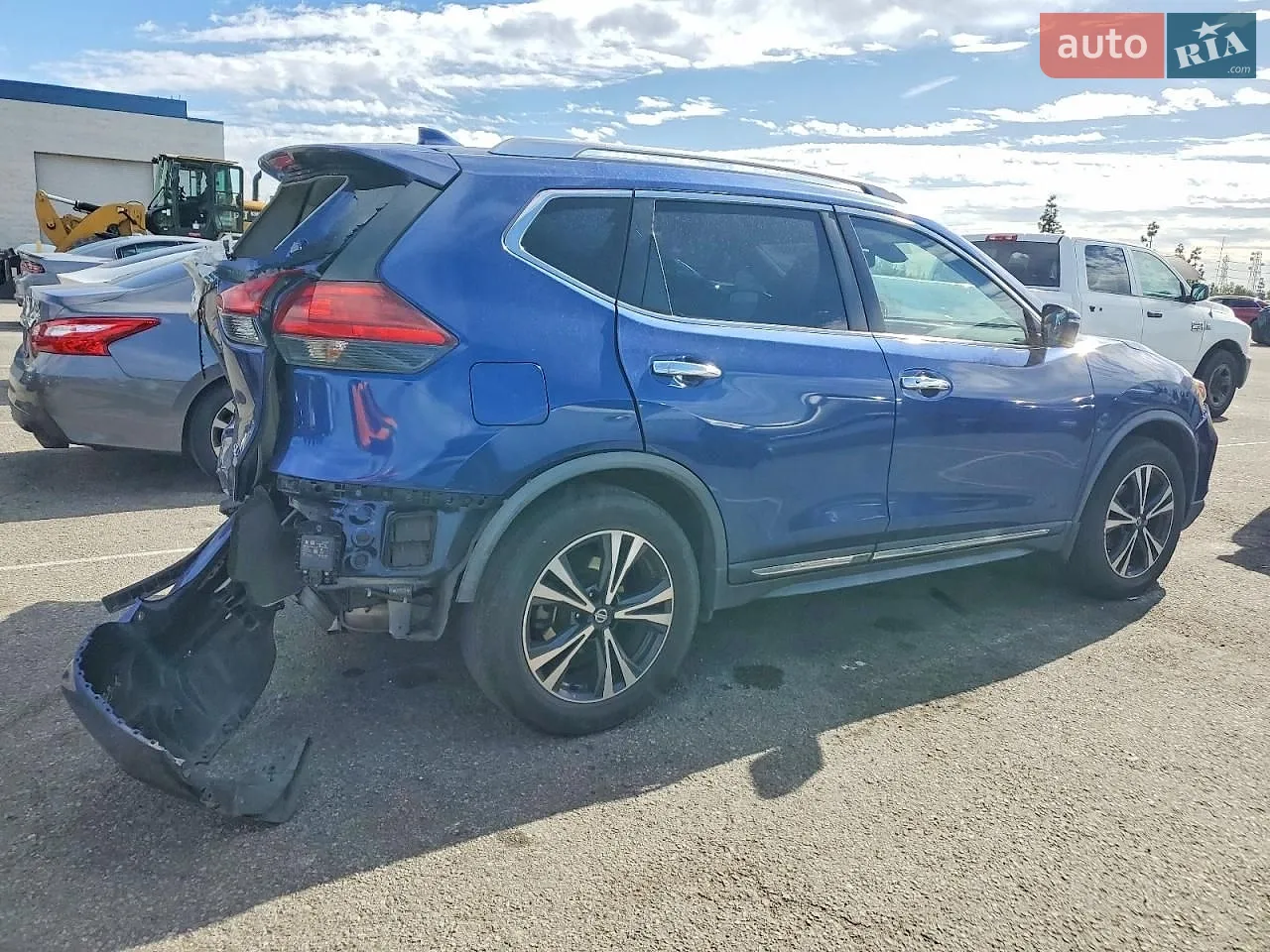 2017 Nissan Rogue - мініатюра 3