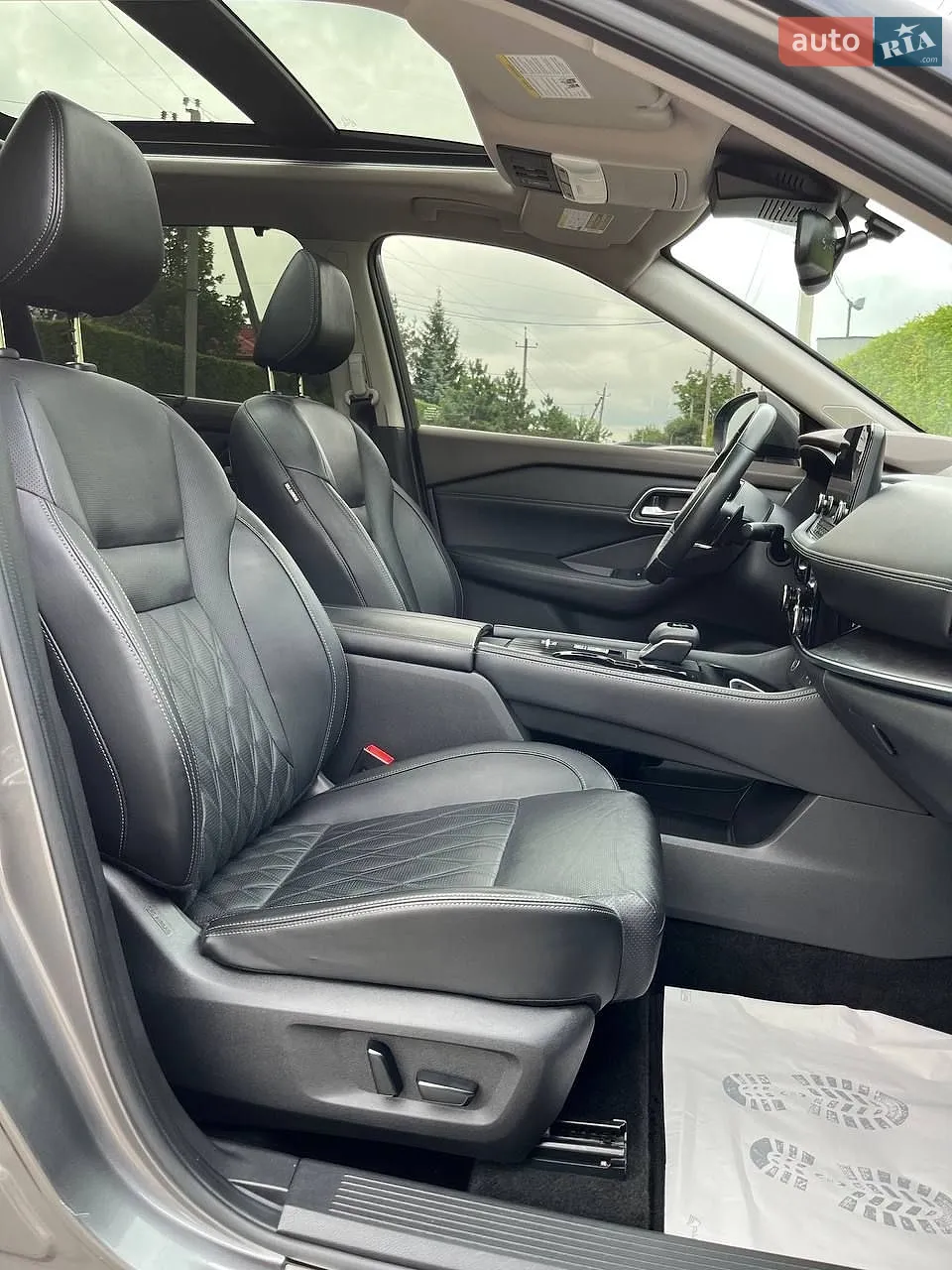 2021 Nissan Rogue - мініатюра 18
