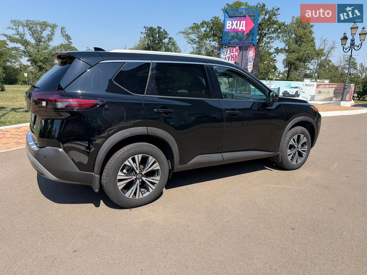 2020 Nissan Rogue - мініатюра 9