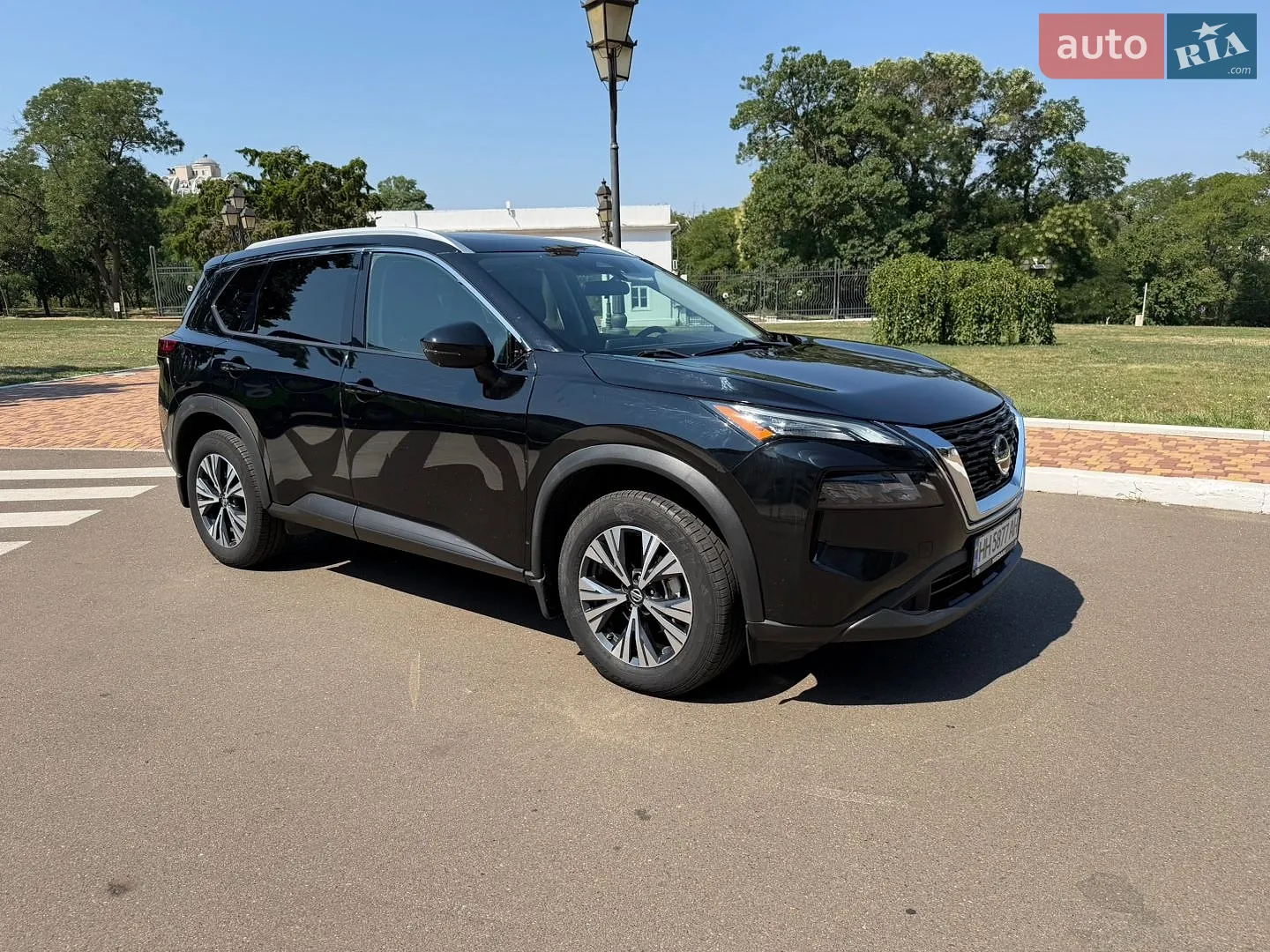 2020 Nissan Rogue - мініатюра 11