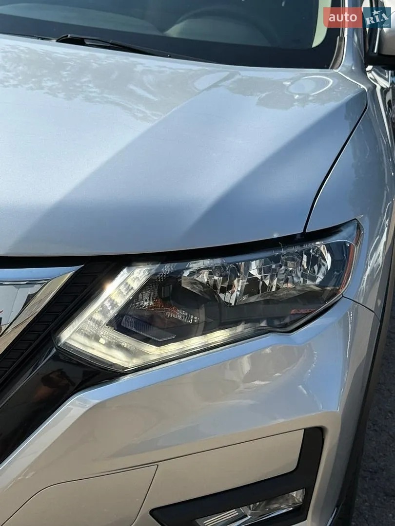 2018 Nissan Rogue - мініатюра 16