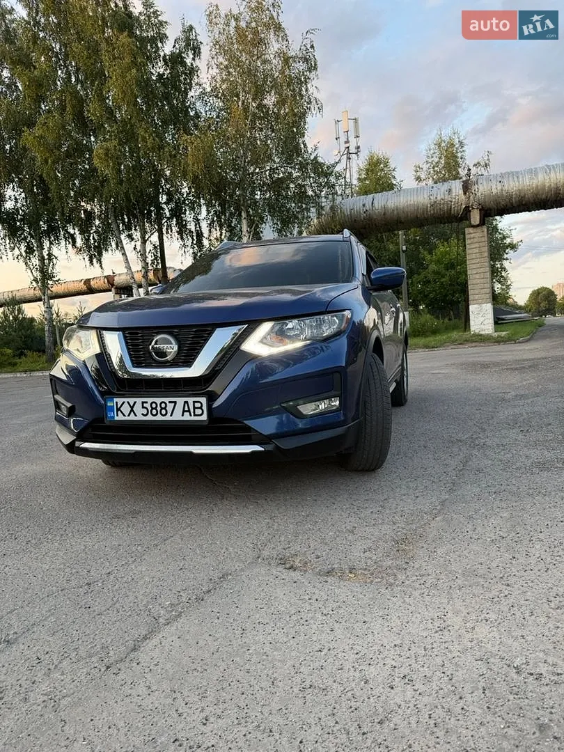 2017 Nissan Rogue - мініатюра 2
