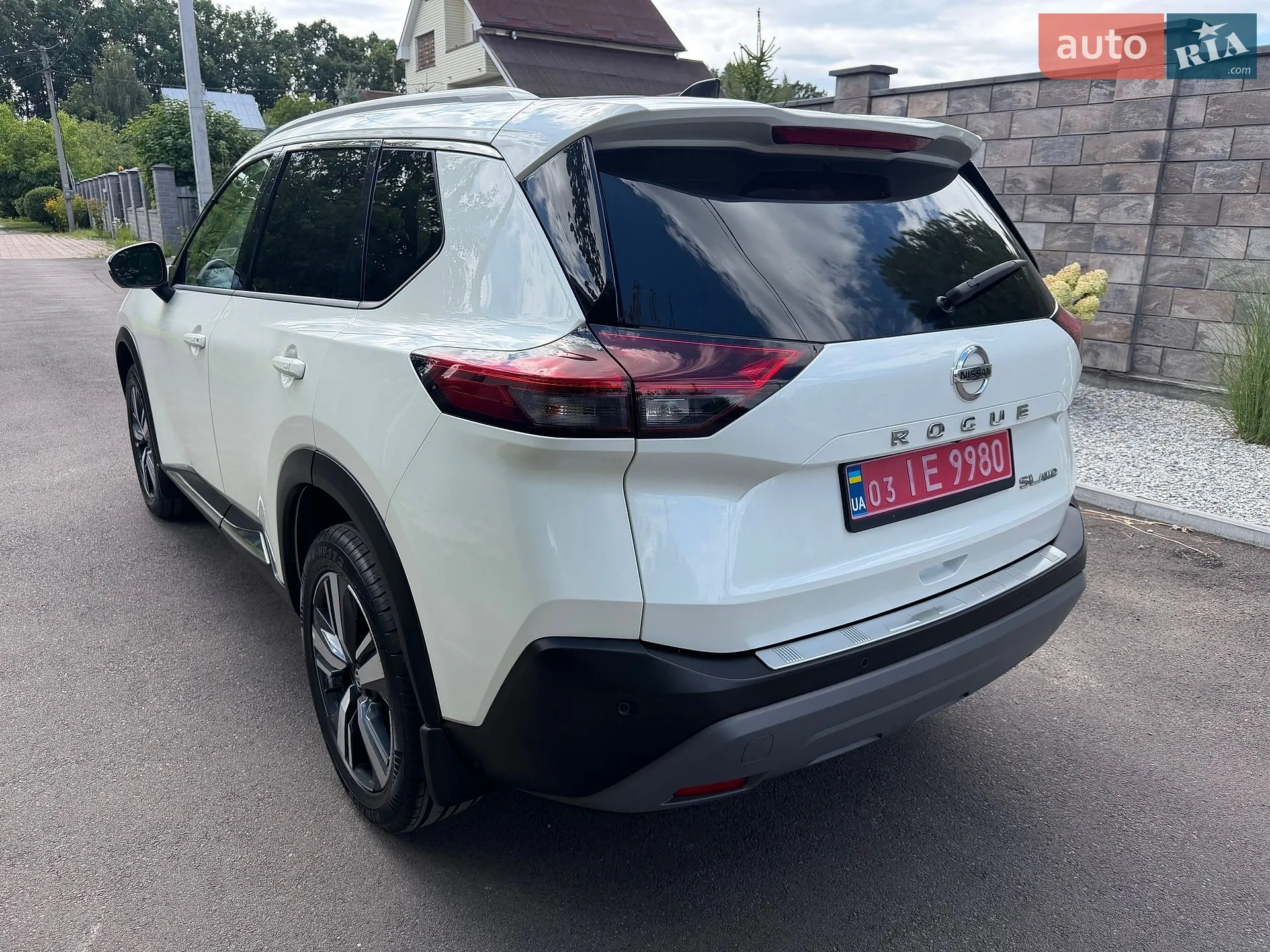 2020 Nissan Rogue - мініатюра 11