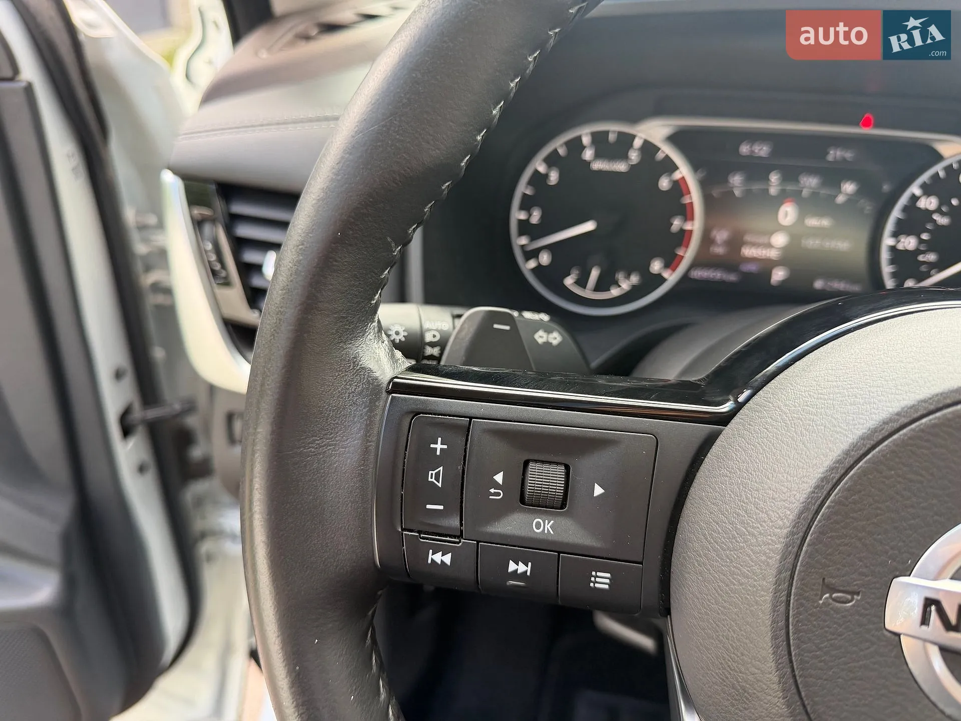 2020 Nissan Rogue - мініатюра 24