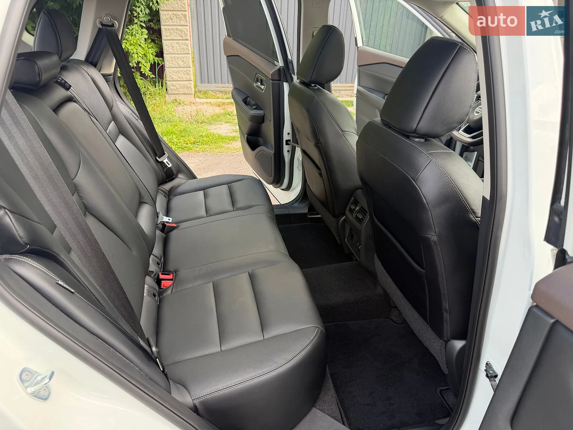 2020 Nissan Rogue - мініатюра 35