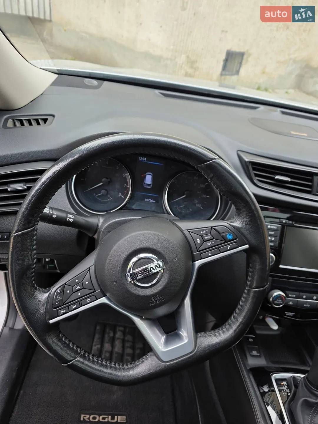 2018 Nissan Rogue - мініатюра 8