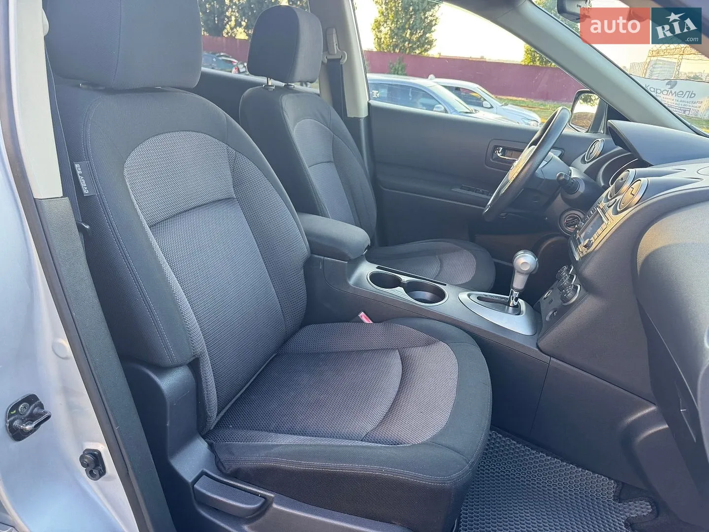 2011 Nissan Rogue - мініатюра 29