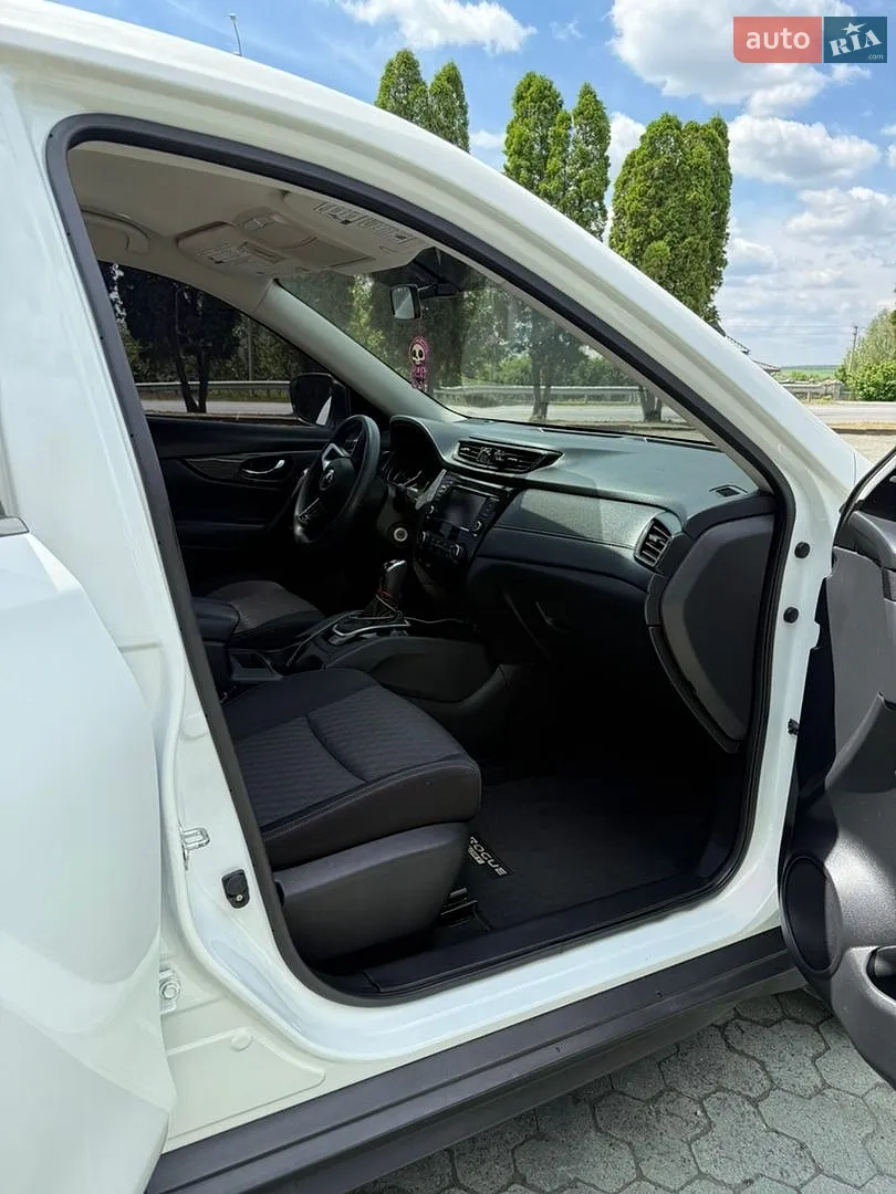 2017 Nissan Rogue - мініатюра 9