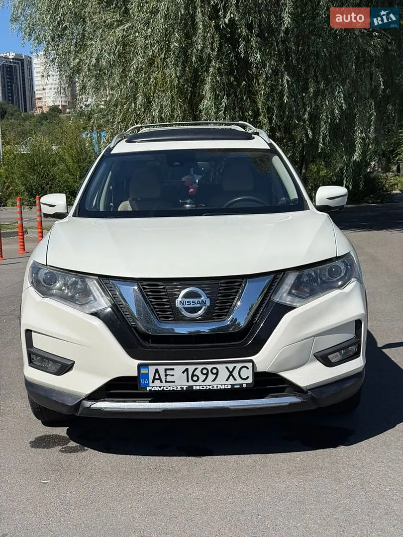 2018 Nissan Rogue - мініатюра 2