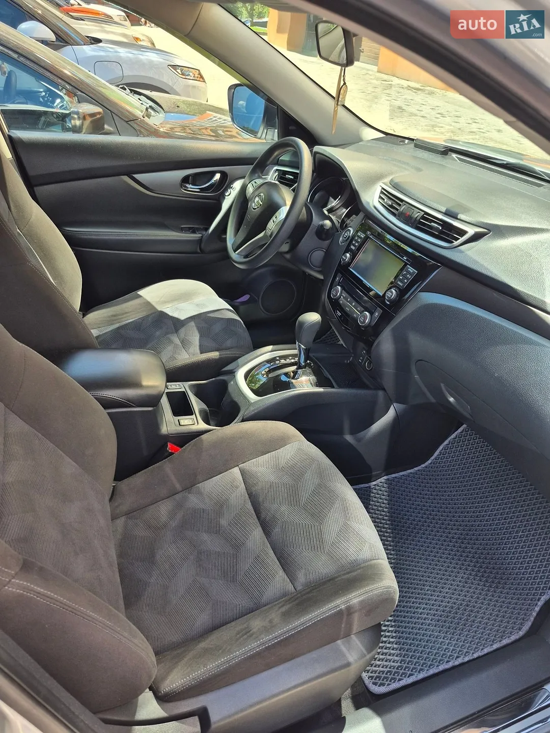 2015 Nissan Rogue - мініатюра 13