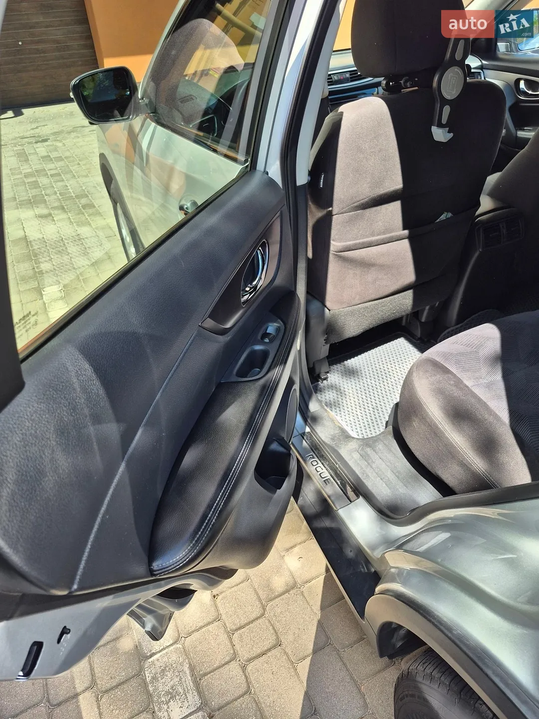 2015 Nissan Rogue - мініатюра 16