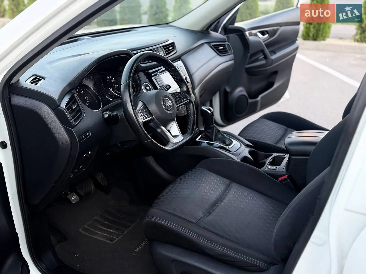 2018 Nissan Rogue - мініатюра 4