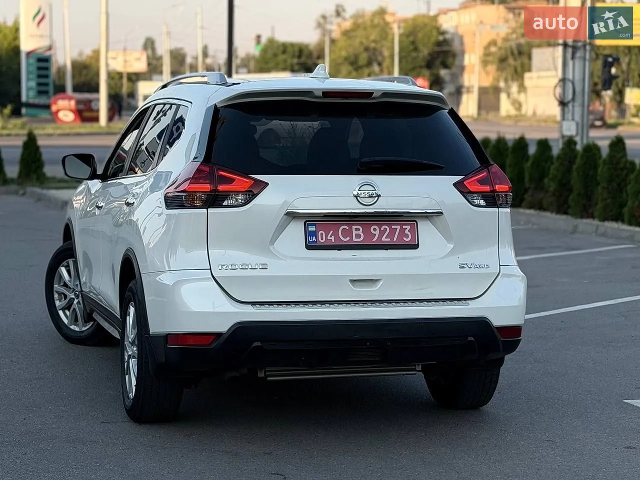 2018 Nissan Rogue - мініатюра 9