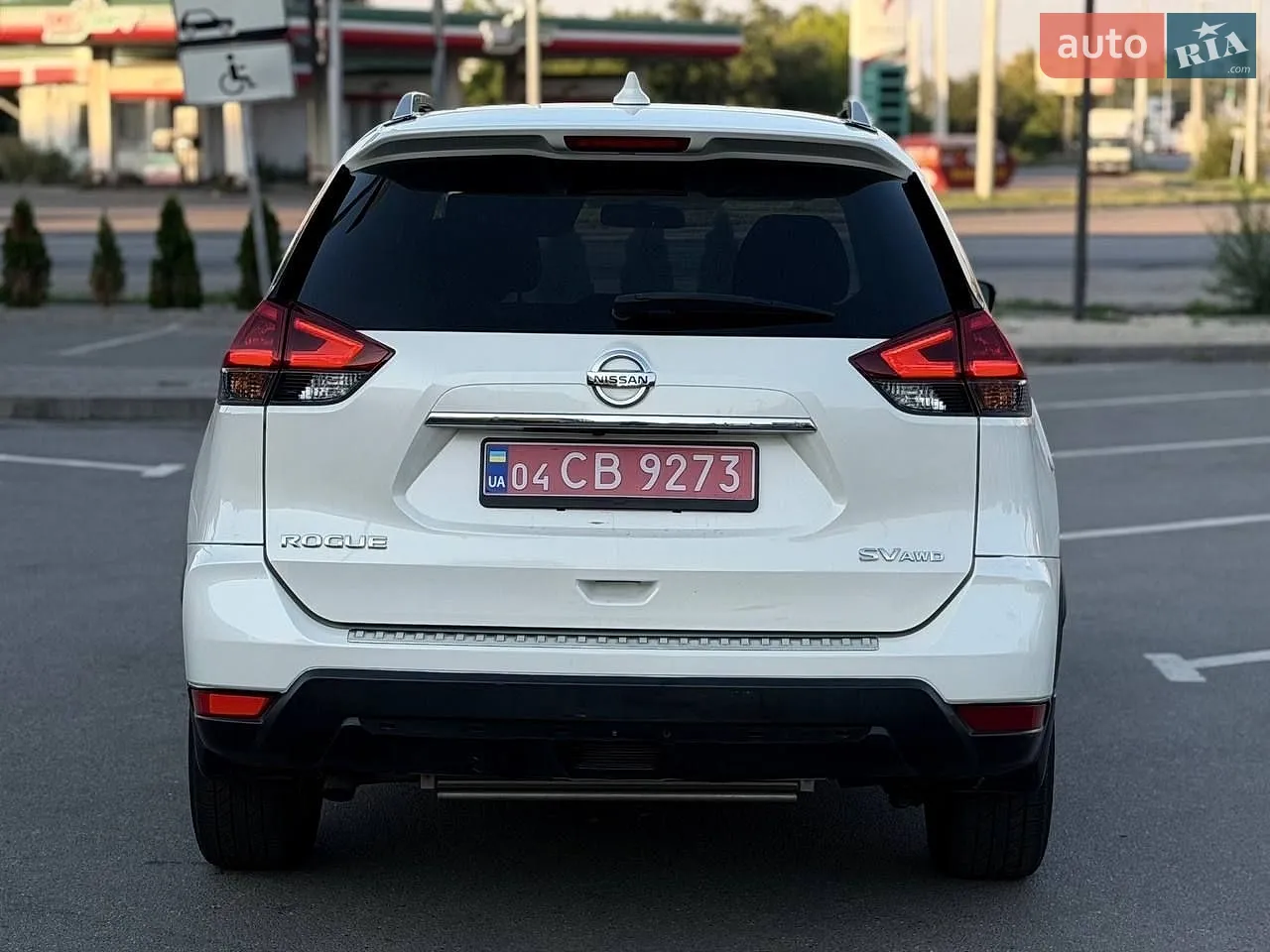 2018 Nissan Rogue - мініатюра 10
