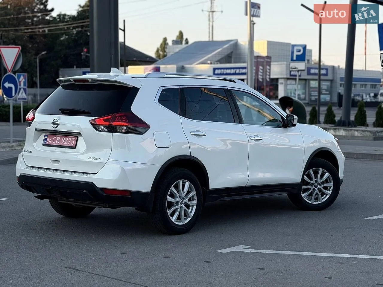 2018 Nissan Rogue - мініатюра 12
