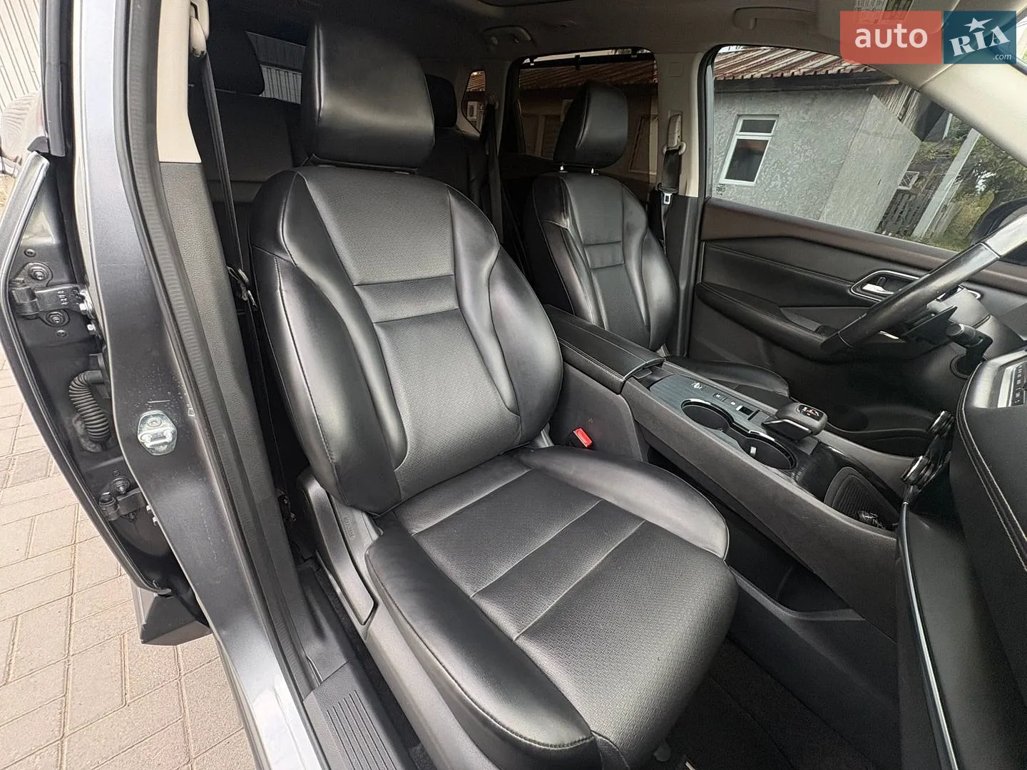 2021 Nissan Rogue - мініатюра 13