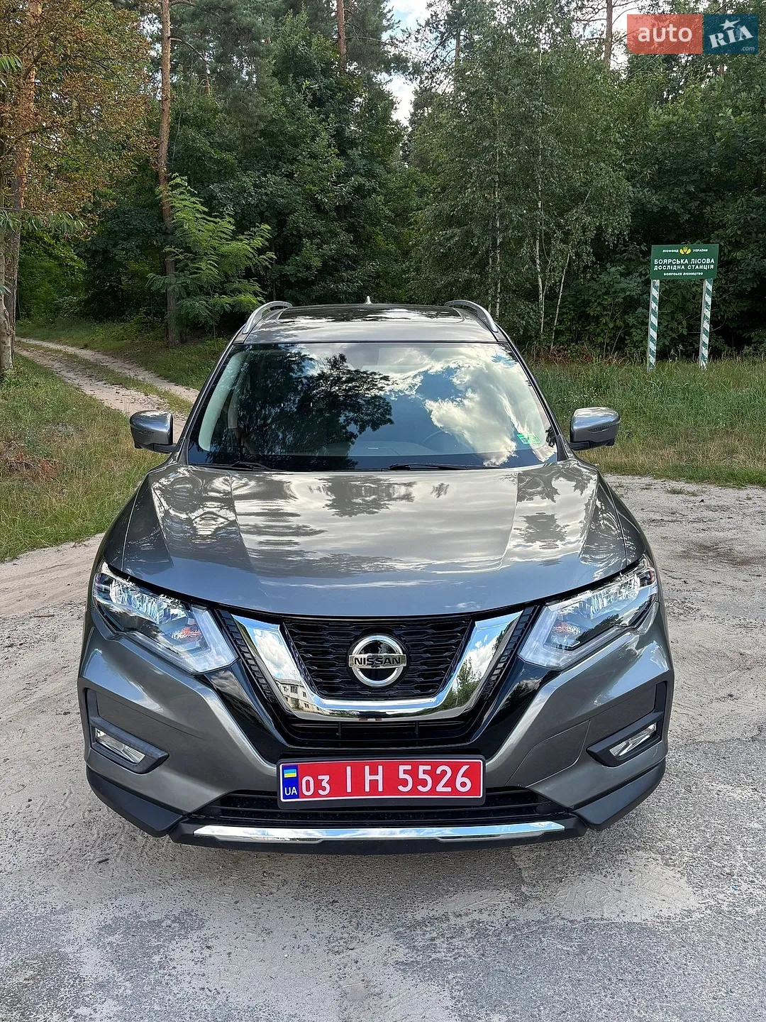 2019 Nissan Rogue - мініатюра 2