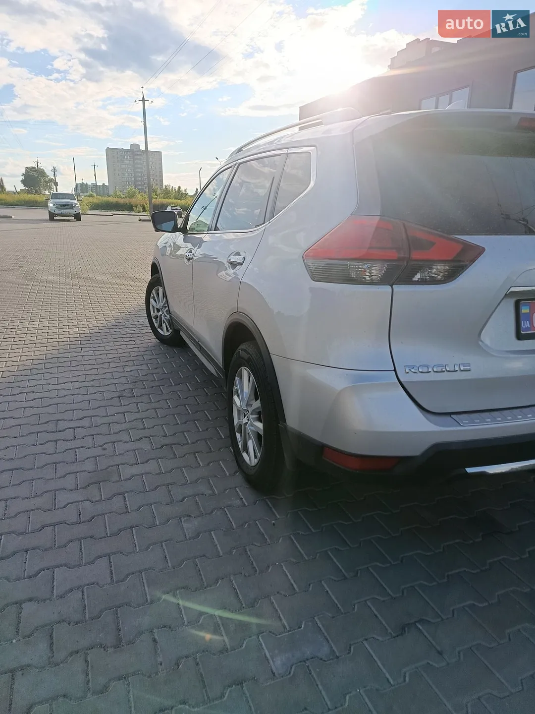 2017 Nissan Rogue - мініатюра 10