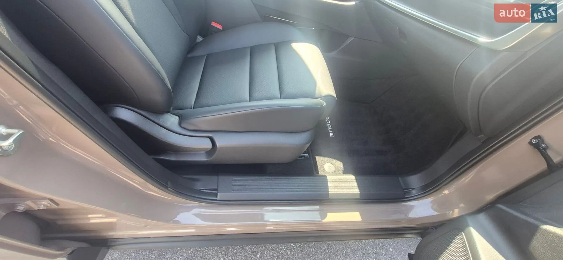 2025 Nissan Rogue - мініатюра 48