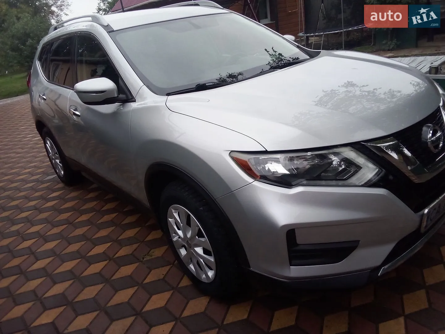 2017 Nissan Rogue - мініатюра 3