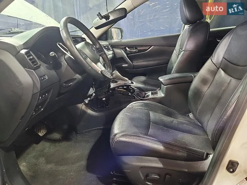 2019 Nissan Rogue - мініатюра 4