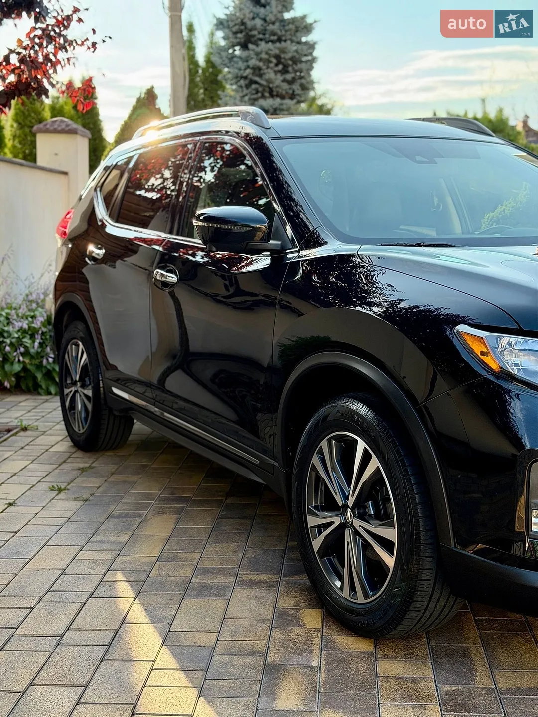 2017 Nissan Rogue - мініатюра 5