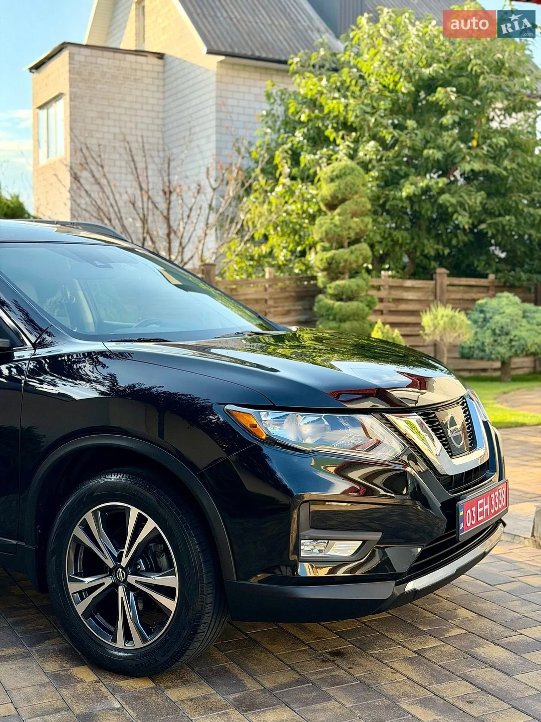 2017 Nissan Rogue - мініатюра 3