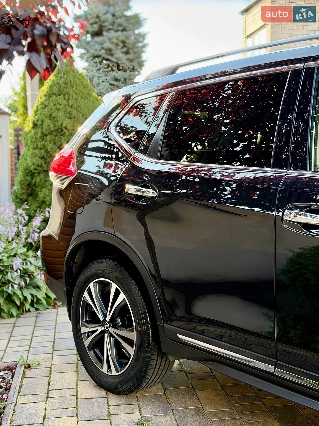 2017 Nissan Rogue - мініатюра 7