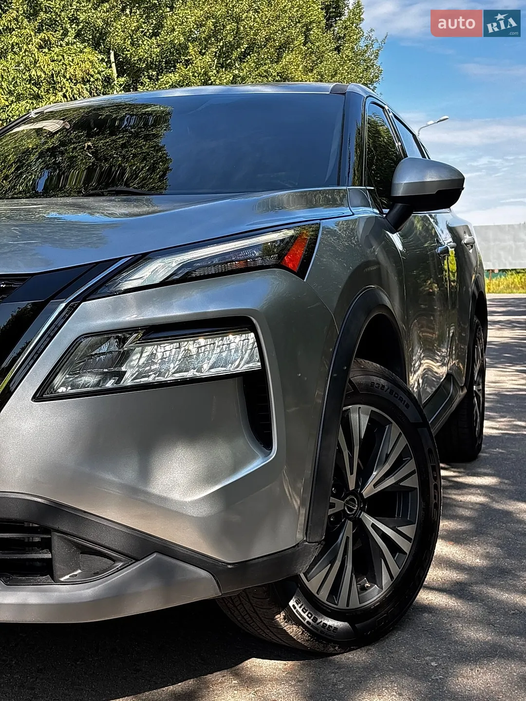 2020 Nissan Rogue - мініатюра 2