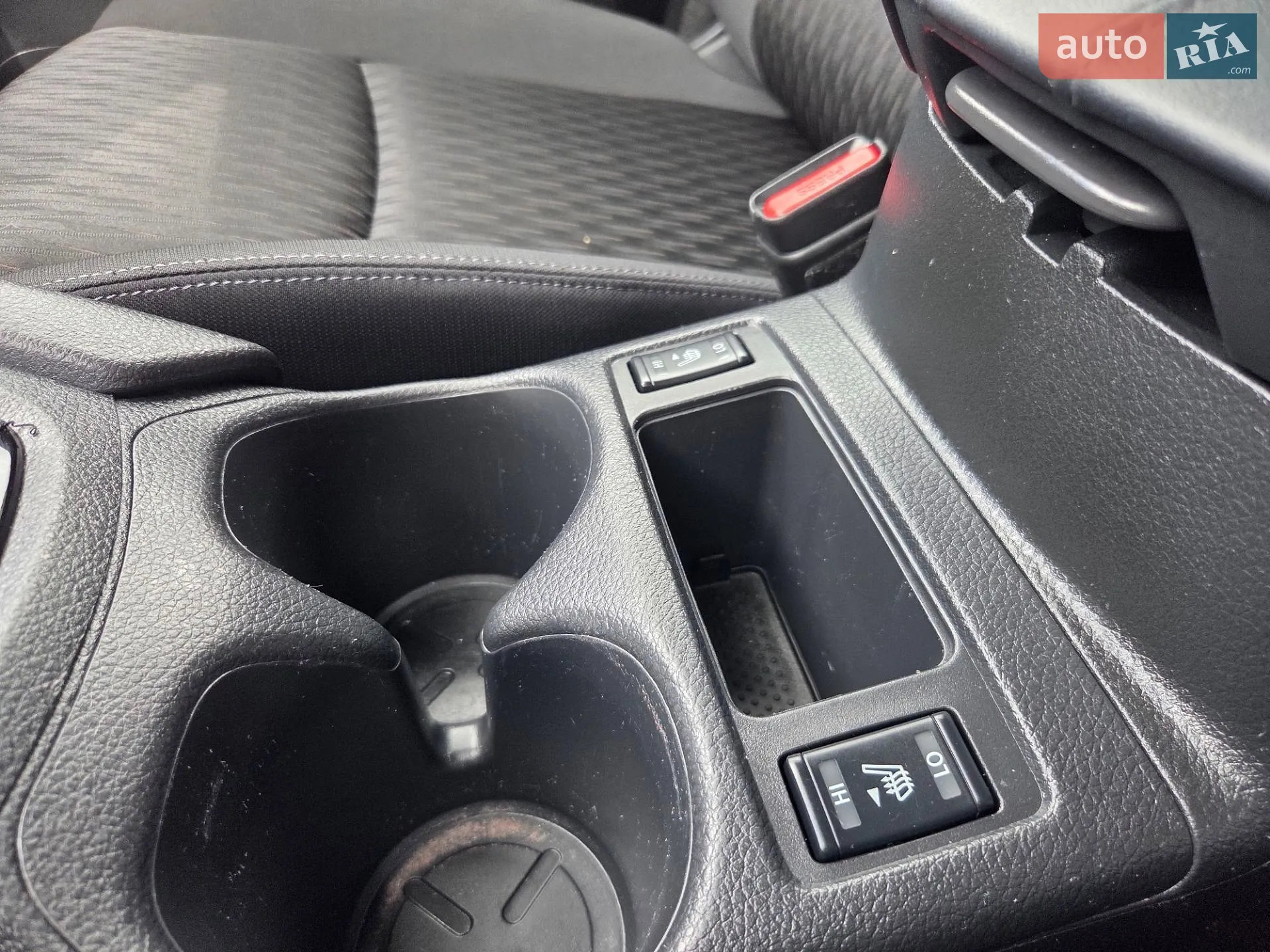 2019 Nissan Rogue - мініатюра 20