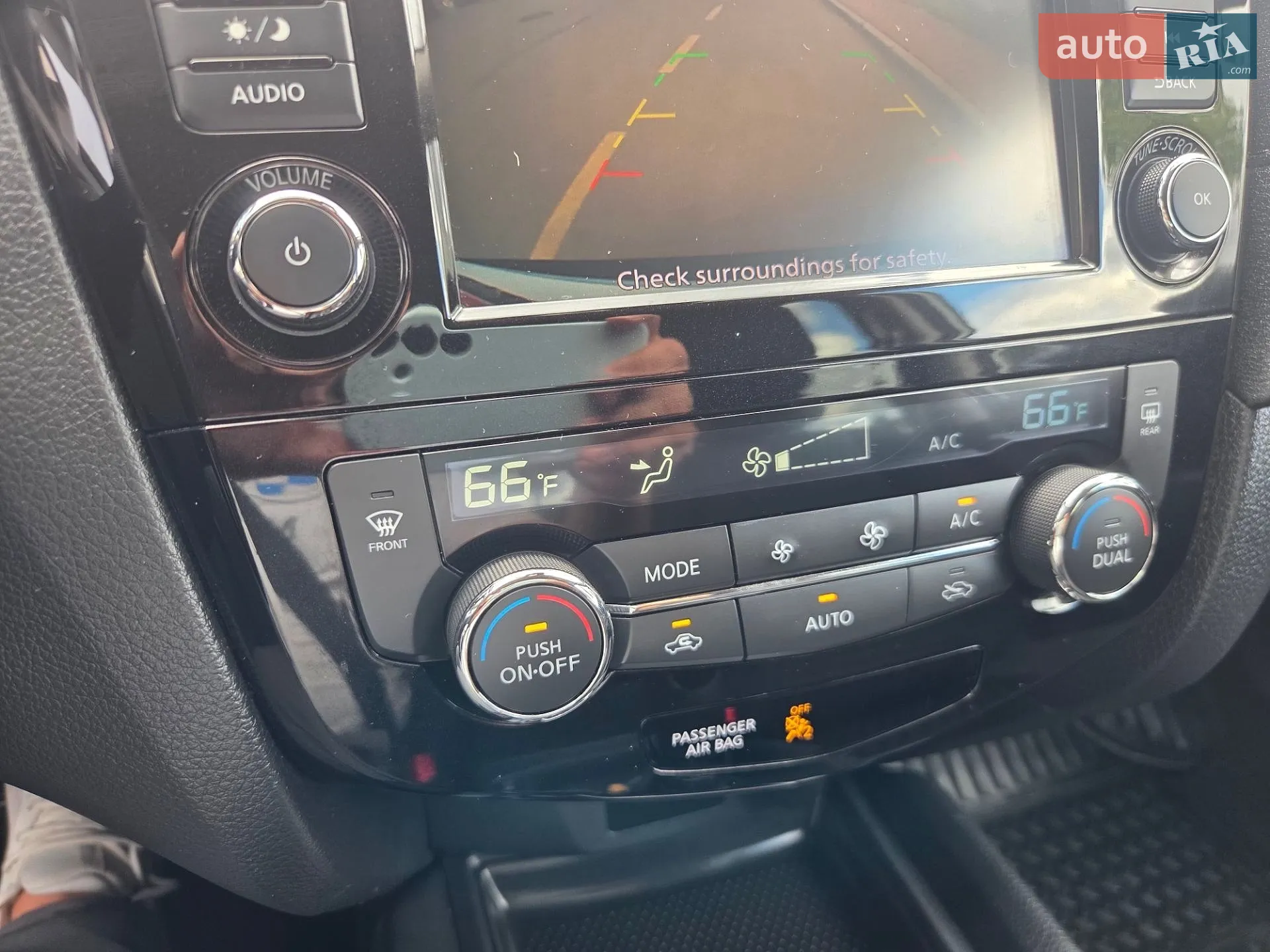 2019 Nissan Rogue - мініатюра 23