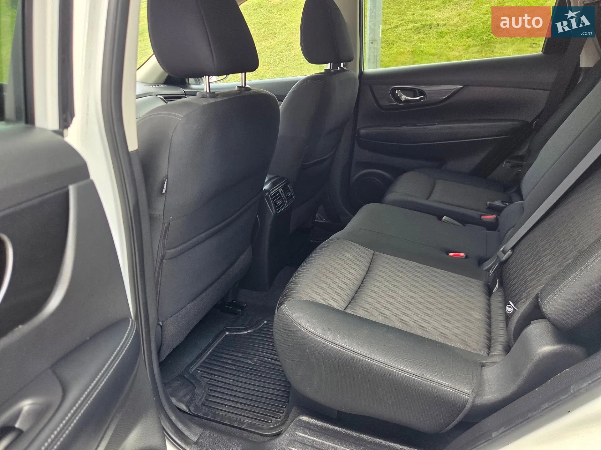 2019 Nissan Rogue - мініатюра 37