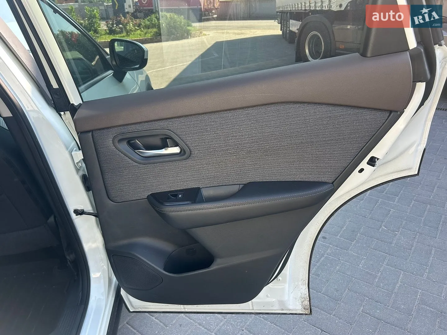 2023 Nissan Rogue - мініатюра 18