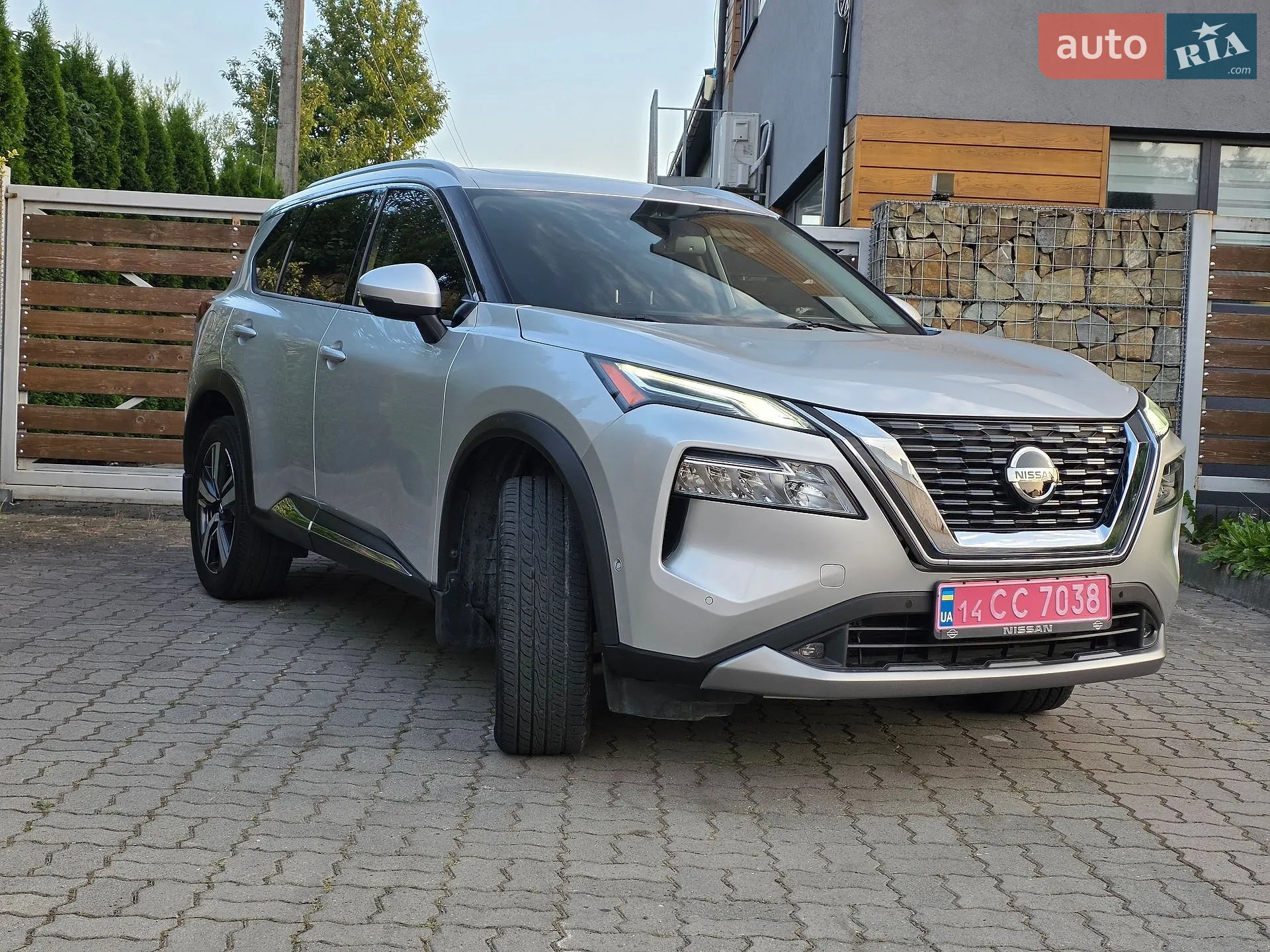 2021 Nissan Rogue - мініатюра 10