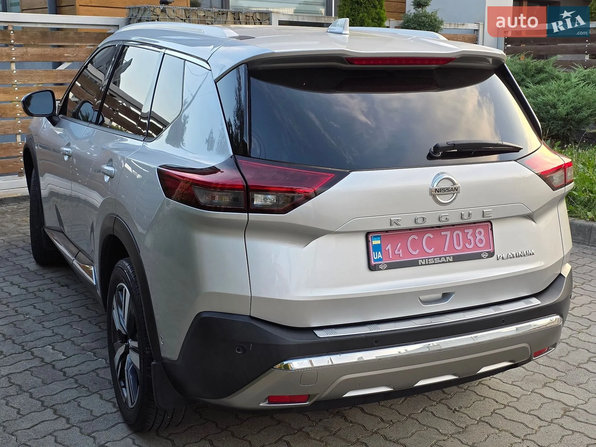 2021 Nissan Rogue - мініатюра 19