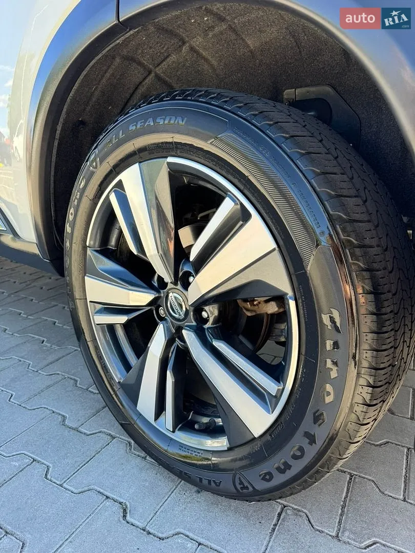 2020 Nissan Rogue - мініатюра 31