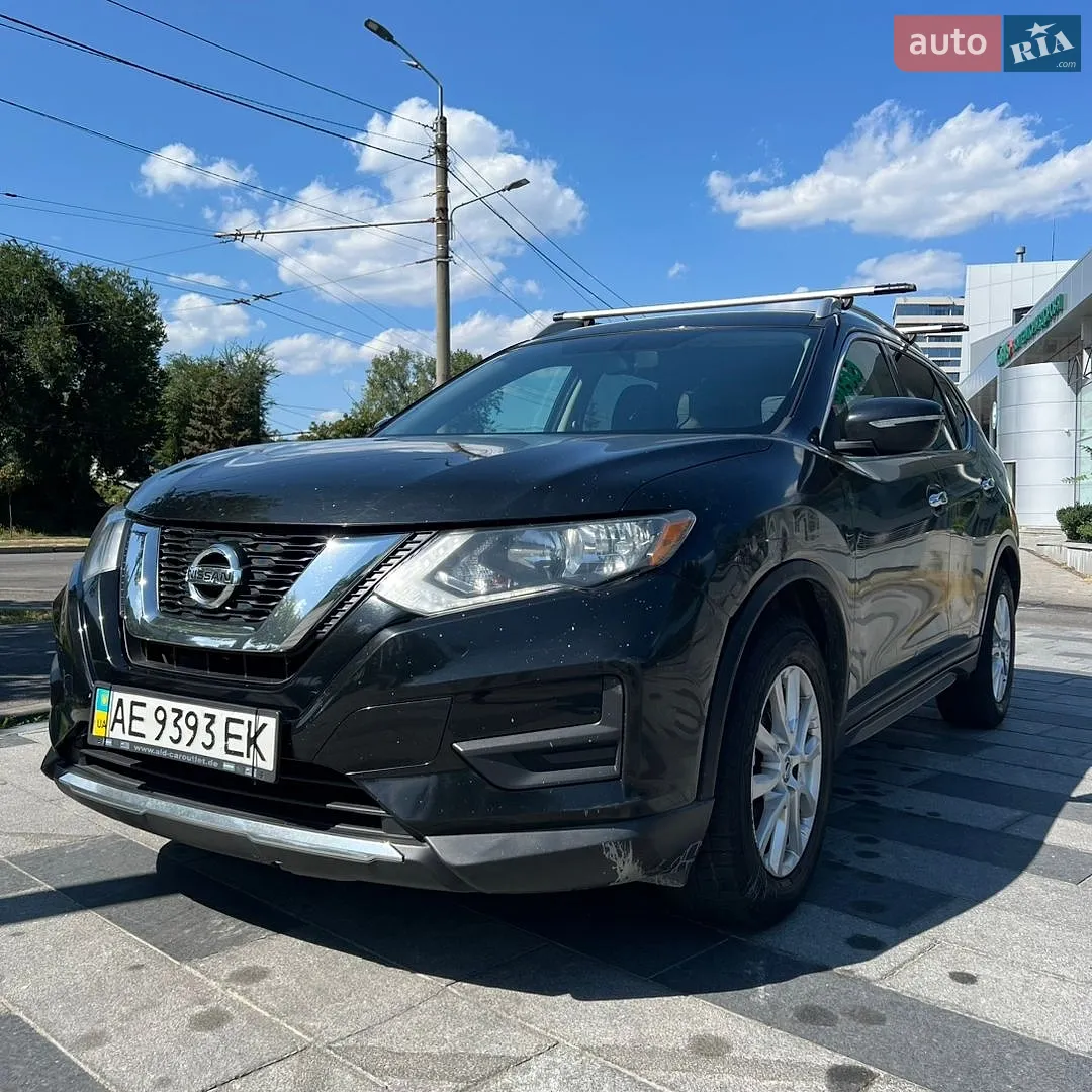 2017 Nissan Rogue - фото 1