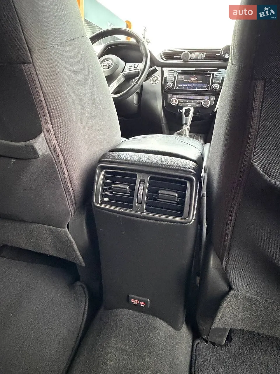 2019 Nissan Rogue - мініатюра 34